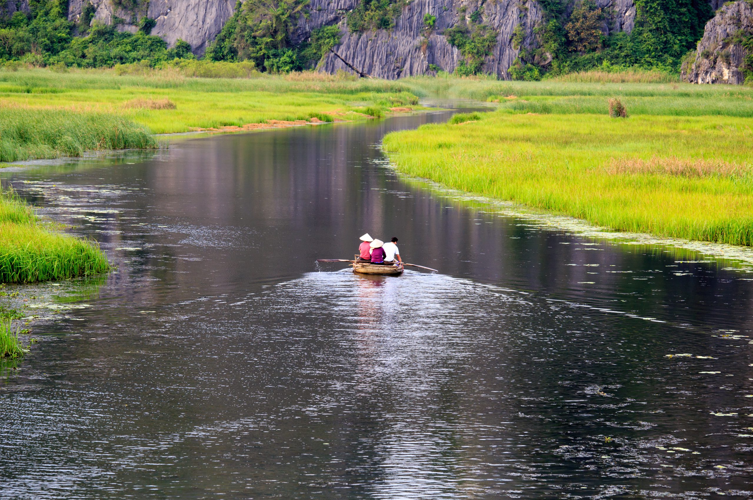 500px-photo-id-213144297-ecotourism-area-in-vanlong-ninhbinh-vietnam