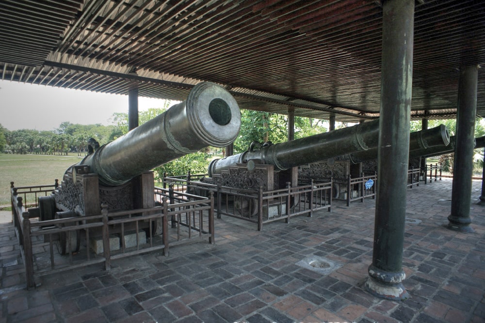 cuu-vi-than-cong-01