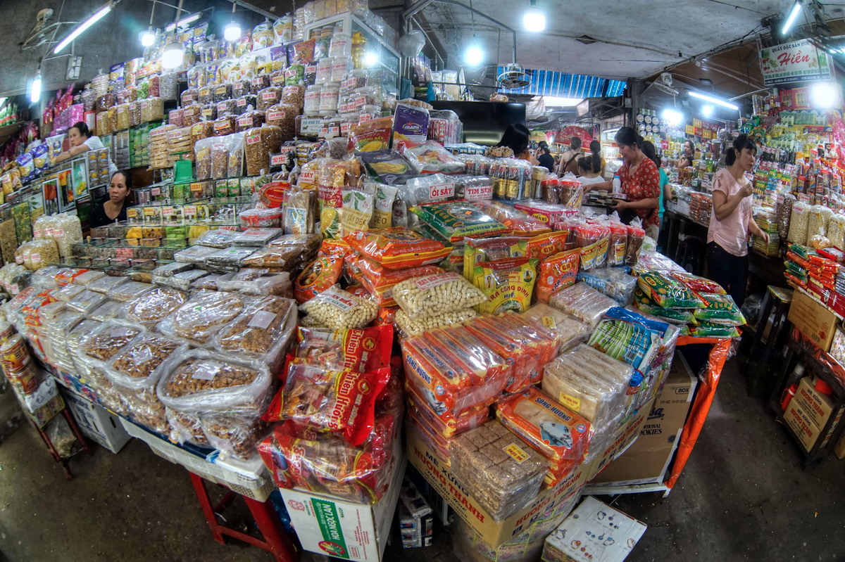 Marche de Dong Ba a Hue