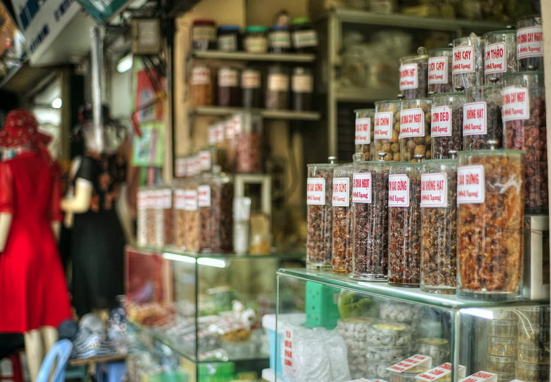 Une balade en images dans la rue Hàng Duong à Hanoi
