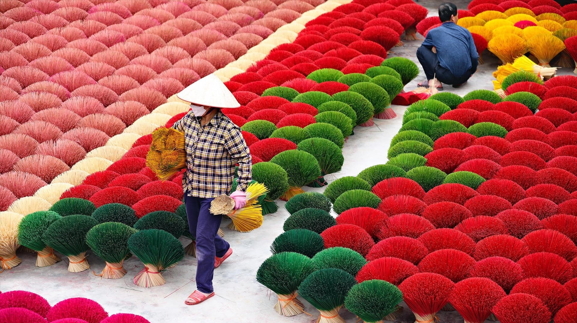 Village de Quang Phú Câu : Le village de l’encens parfumé près de Hanoï